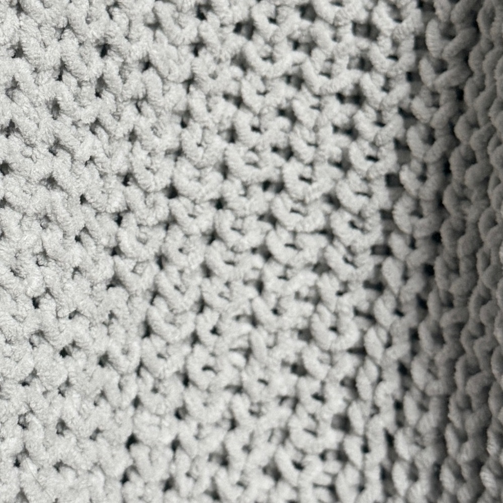 New POL Light Gray V-Neck Cardigan Oversized. - Picture 7 of 7